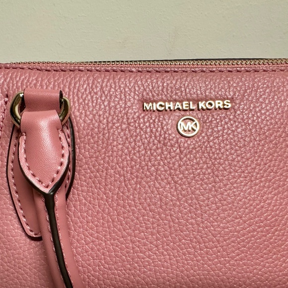 EUC Michael Kors Sienna Medium Pebbled Leather Satchel - Picture 9 of 12